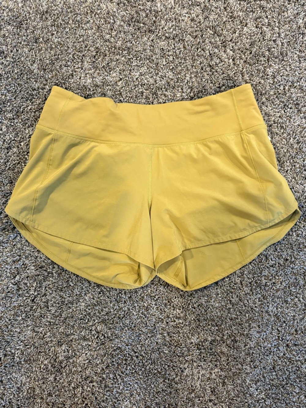 Lululemon Speed Up 4 inch Shorts (8)
